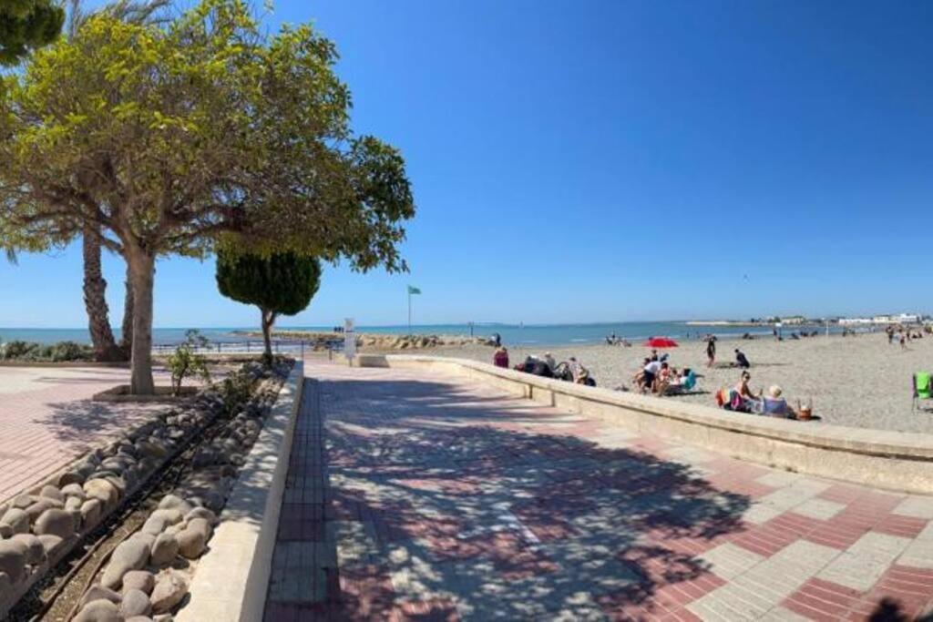 Apartamento Playa Levante Santa Pola Eksteriør bilde